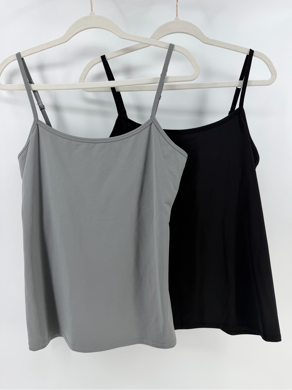 New York & Company Grey & Black Cami Tank Top Bundle, Women's Large